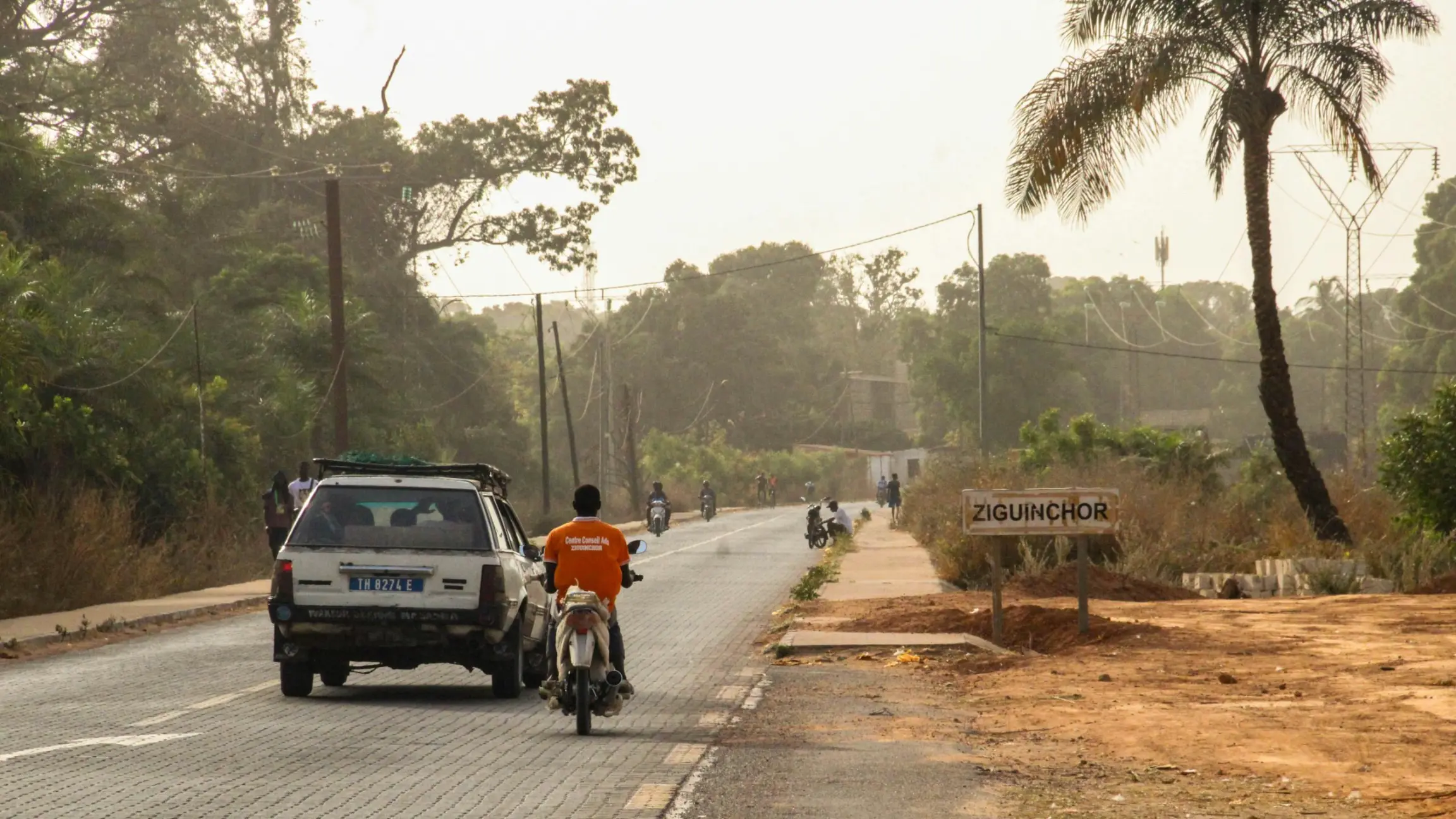Entrada a la ciudad de Ziguinchor (Casamance)